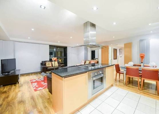 Canary Wharf - Luxury Apartments 1