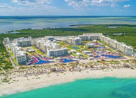 Planet Hollywood Cancun by Royalton, An Autograph Collection All-Inclusive Resort 1