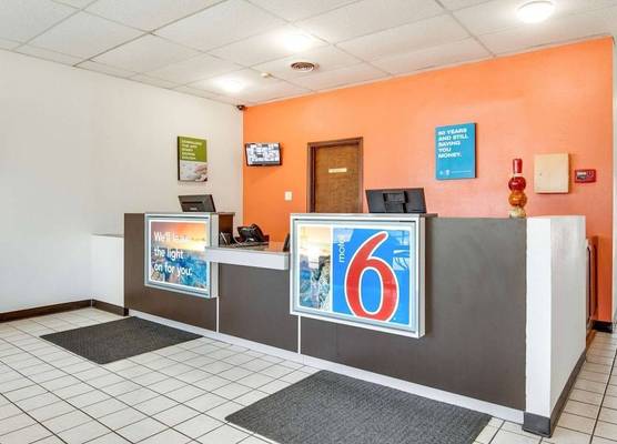 Motel 6 Longview, TX - North 1
