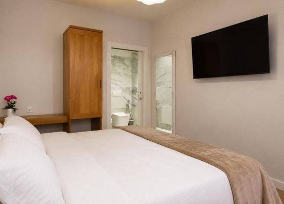 Arva Suites Tirana 1