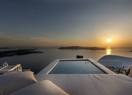 Kaleidoscope Imerovigli Suites 1