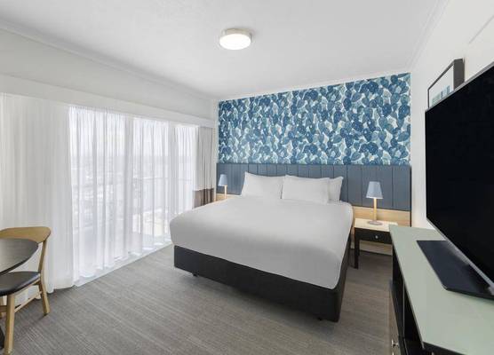 Vibe Hotel Gold Coast 1