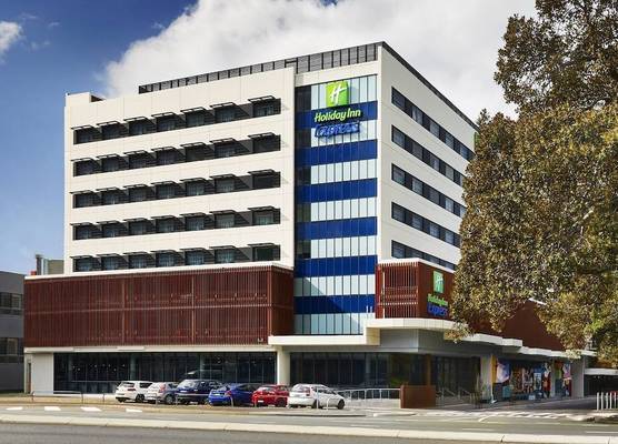 Holiday Inn Express NEWCASTLE by IHG 1