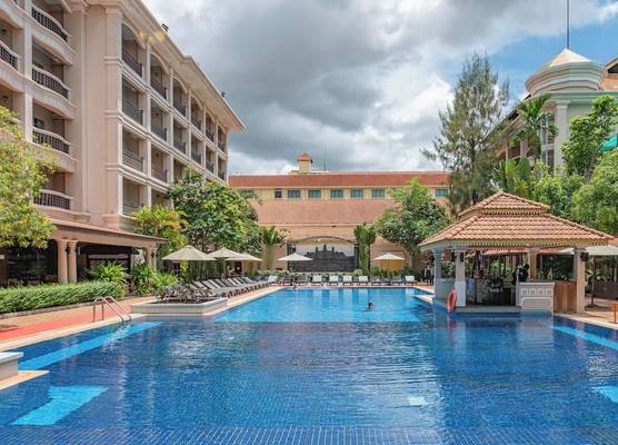 Hotel Somadevi Angkor Resort & Spa 1