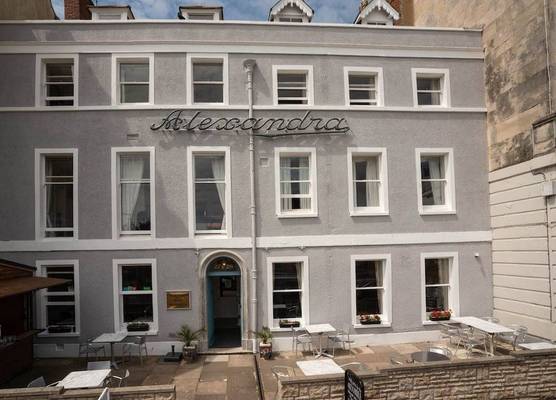 Alexandra Hotel 1