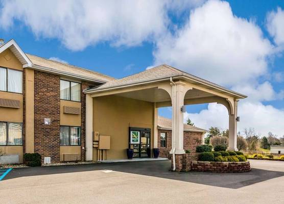 Quality Inn I-74 Batesville 1