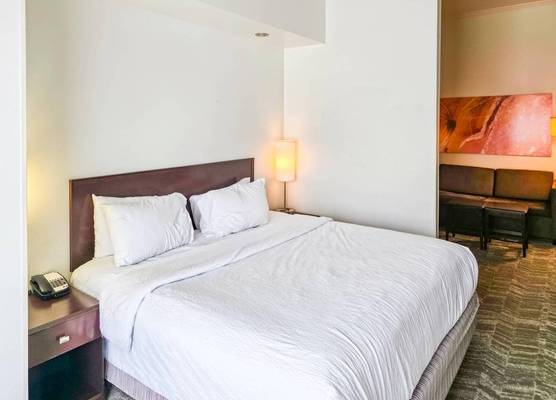 Comfort Suites Ardmore 1