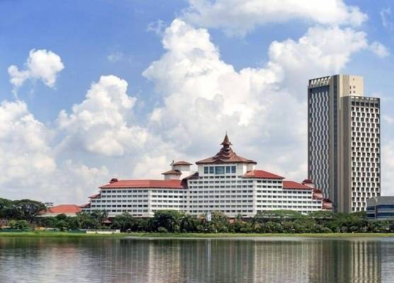 Sedona Hotel Yangon 1