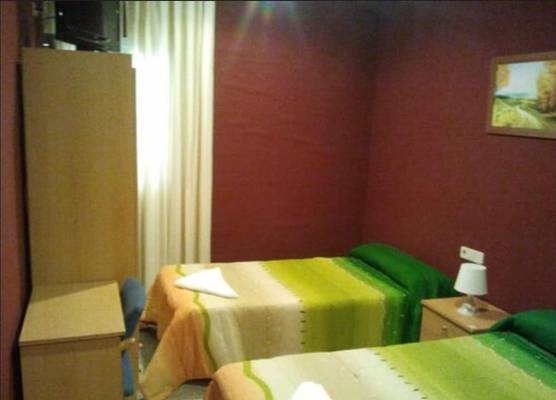 Hostal Emilio Barajas 1