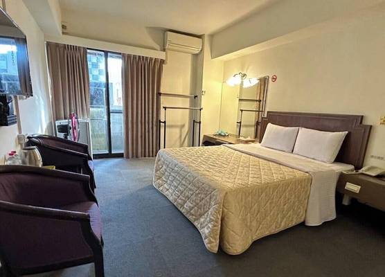 Chian Huei Business Hotel 1