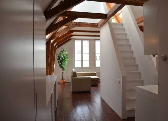 Rembrandtplein Bed & Breakfast 1
