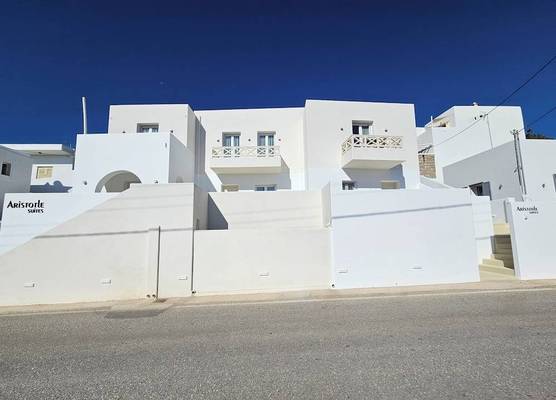 Aristotle Suites 1
