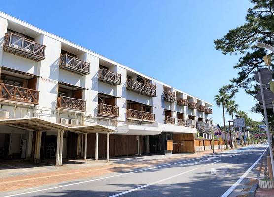 HOTEL SHIRAHAMAKAN 1