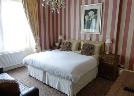 Oakover Guest House 1