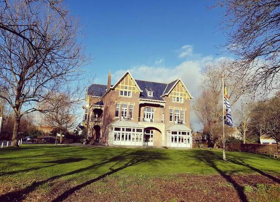 Rijksmonument Hotel de Sprenck - including free private parking 1