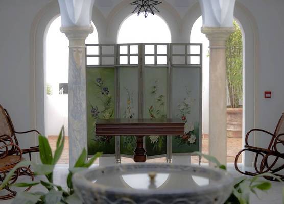 ApartaSuites Alberca Deluxe 1