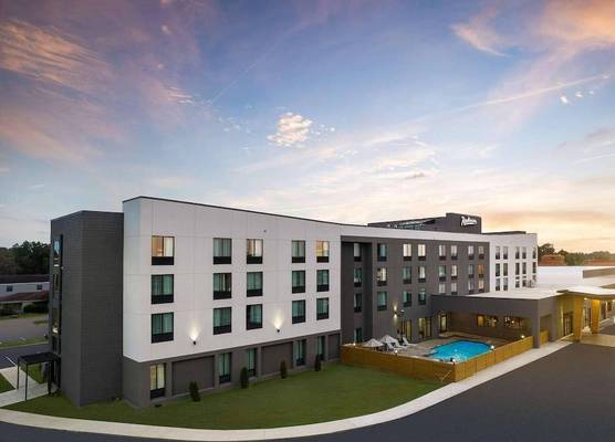 Radisson Hotel West Memphis 1
