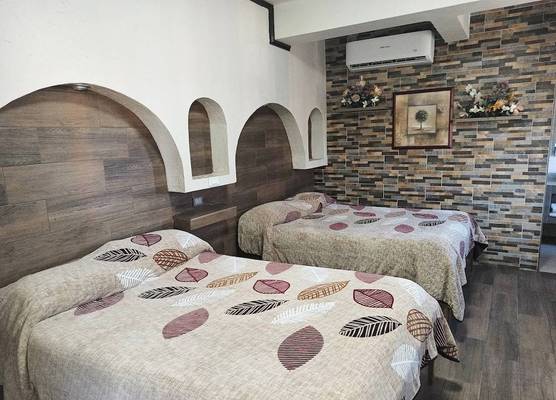 HOTEL BAEZA 1