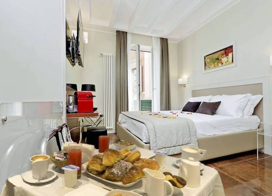 Piazza Venezia Grand Suite 1
