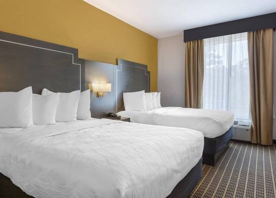 Best Western Plus Regency Park 1