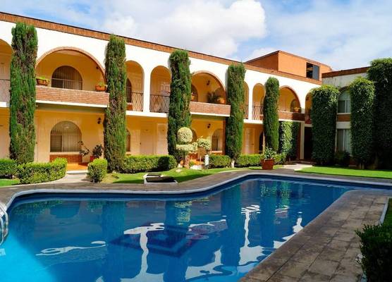 Hotel & Suites Villa del Sol 1