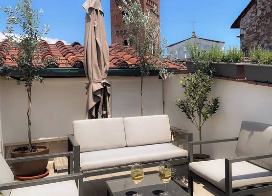 Lucca Old Town Apartment 1