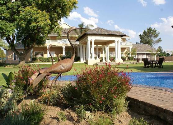 Attaché Guest Lodge & Health Spa 1