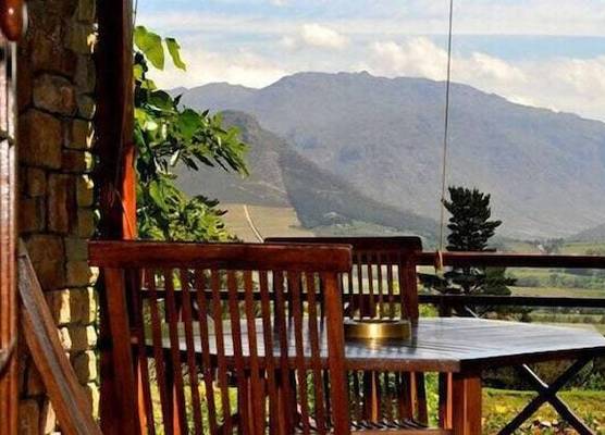 MontMartre Chalets & Venue 1