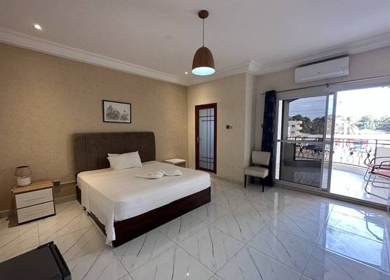 Apartments Plaza Hotel 1
