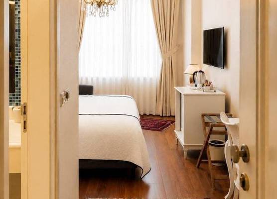 Sarı Konak Hotel Sultanahmet 1