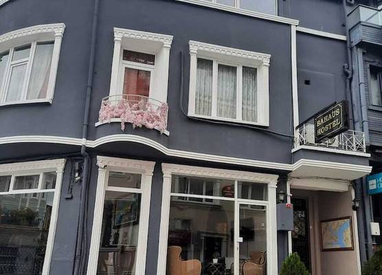 Bahaus Hostel near BlueMosque and HagiaSophiaMosque - 2 minutes 1