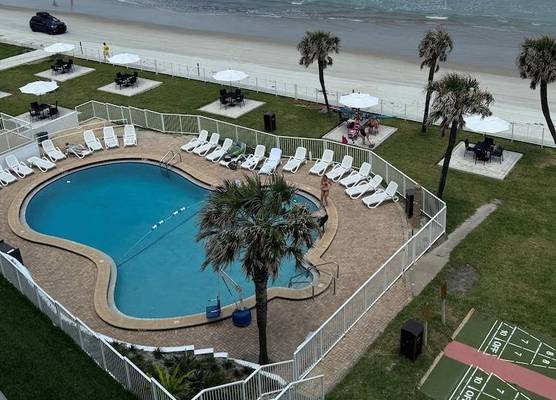 Perry's Ocean-Edge Resort 1