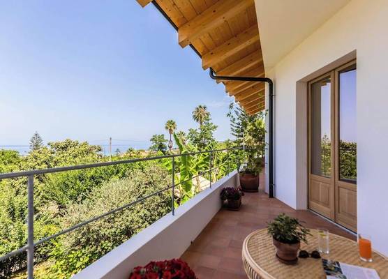 HibiscusUno Tropea Residence 1