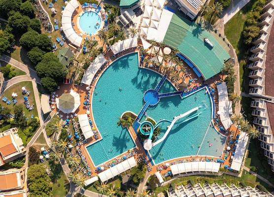 TUI BLUE Tropical 1