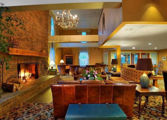 The Pointe at Castle Hill Resort & Spa 1