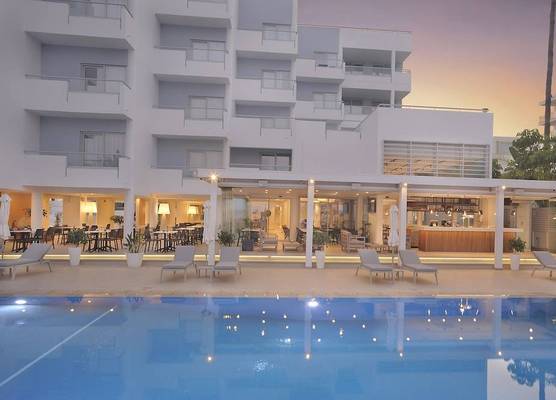 Okeanos Beach Boutique Hotel 1