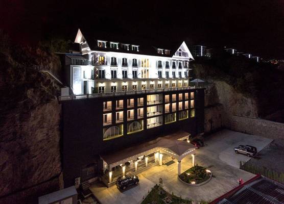 Mell Hotel 1