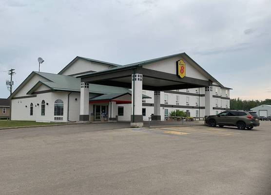Super 8 by Wyndham Swan River MB 1
