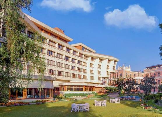 Hotel Yak & Yeti 1