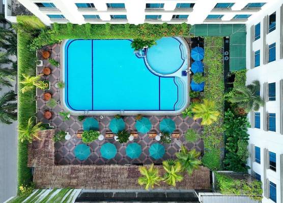Grand Mercure Medan Angkasa 1