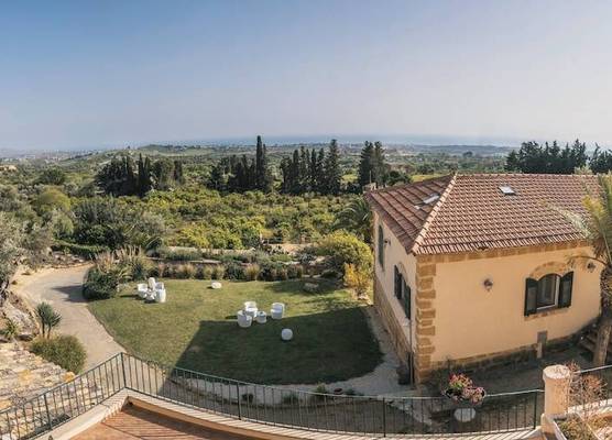 Villa La Lumia B&B Suites & Apartments 1
