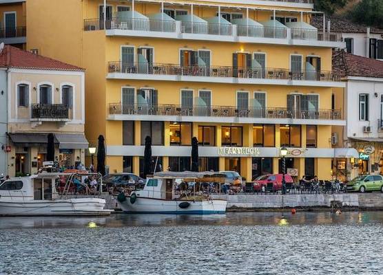 Pantheon City Hotel 1