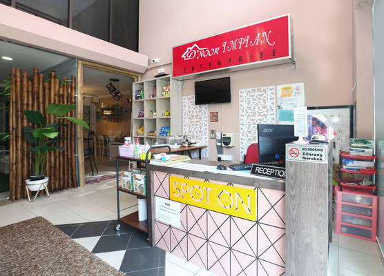 D'Noor Budget Inn 1