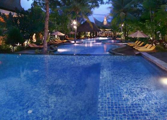 Aston Sunset Beach Resort - Gili Trawangan 1