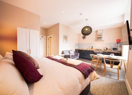 The Spires Serviced Apartments Edinburgh 1