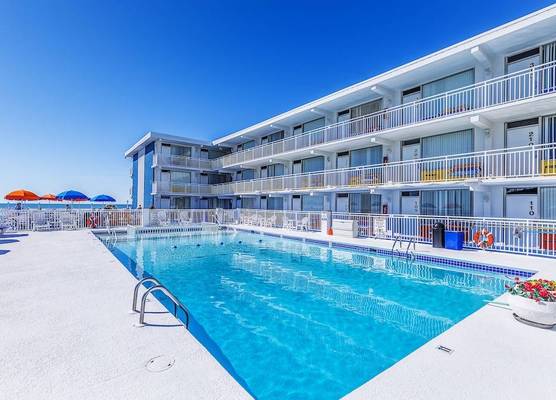 Crusader Oceanfront Resort 1