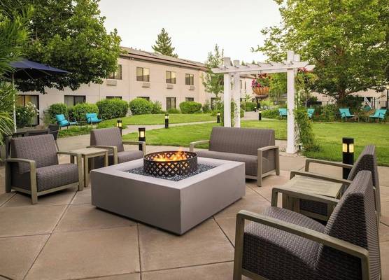 Courtyard by Marriott Vacaville 1