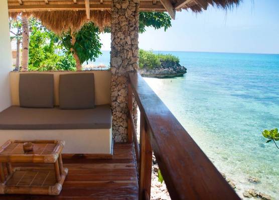 Tepanee Beach Resort 1