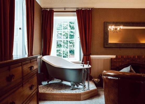 The George Hotel 1