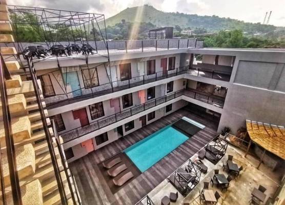 Zenvea Hotel 1